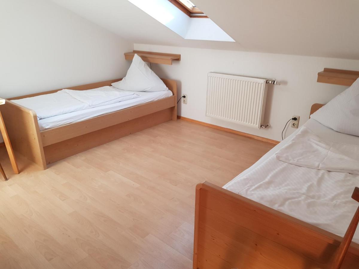 Duschlwirt Hotel Ampfing Bagian luar foto